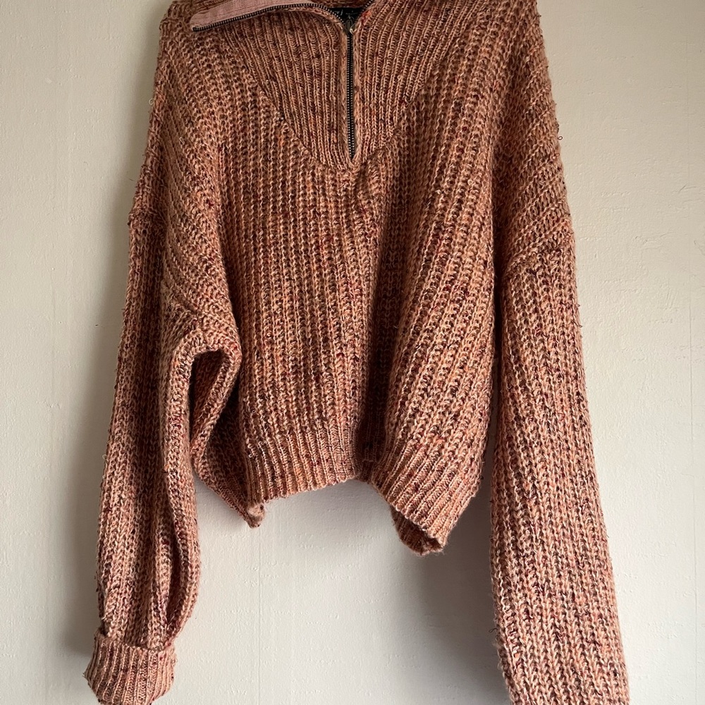 V ery Berry Sweater